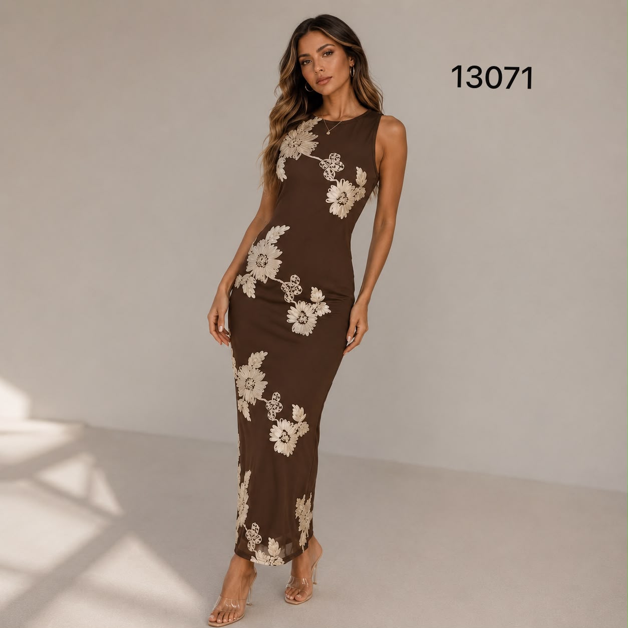 VESTIDO LARGO CON ESTAMPADO DE FLORES