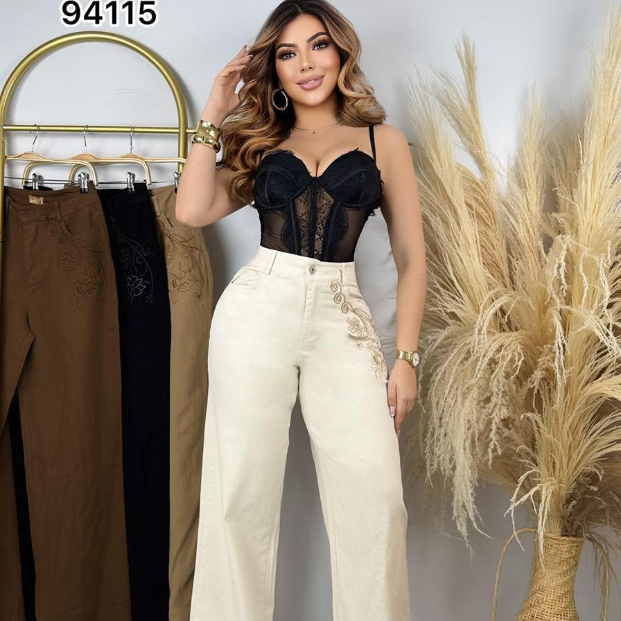 Pantalon con estampado de flores