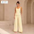 CONJUNTO DE PANTALON CON BLUSA DE TIRANTES Y LAZO EN LA PARTE TRASERA