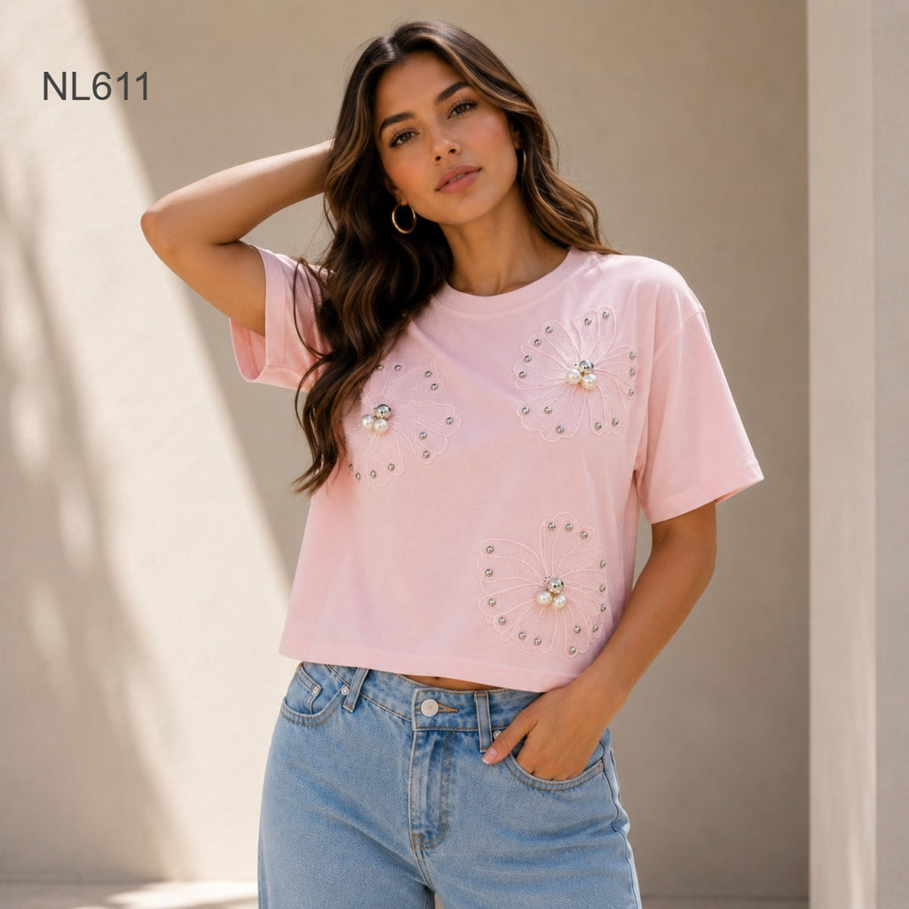 BLUSA CON FLORES DE PERLAS Y DIAMANTES