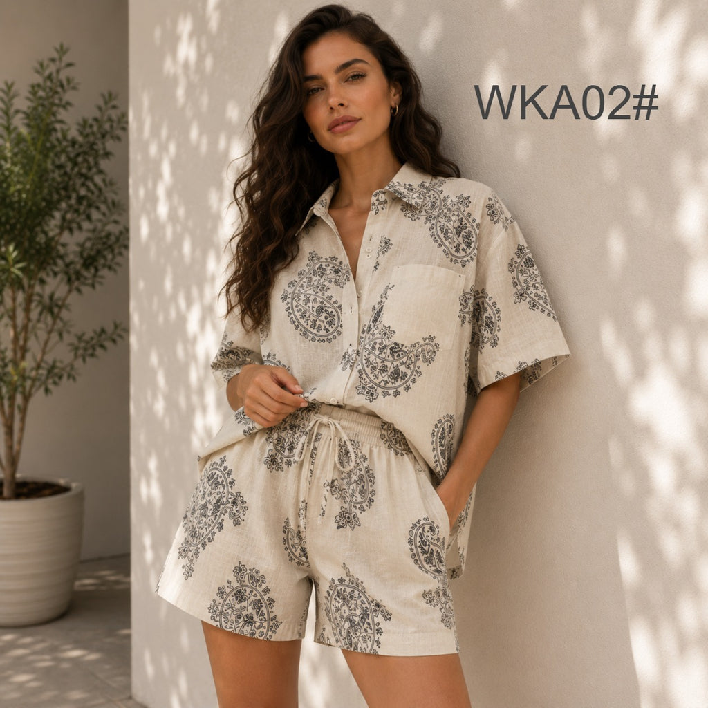 CONJUNTO DE DOS PIEZAS EN SHORT DISEÑO FLORES