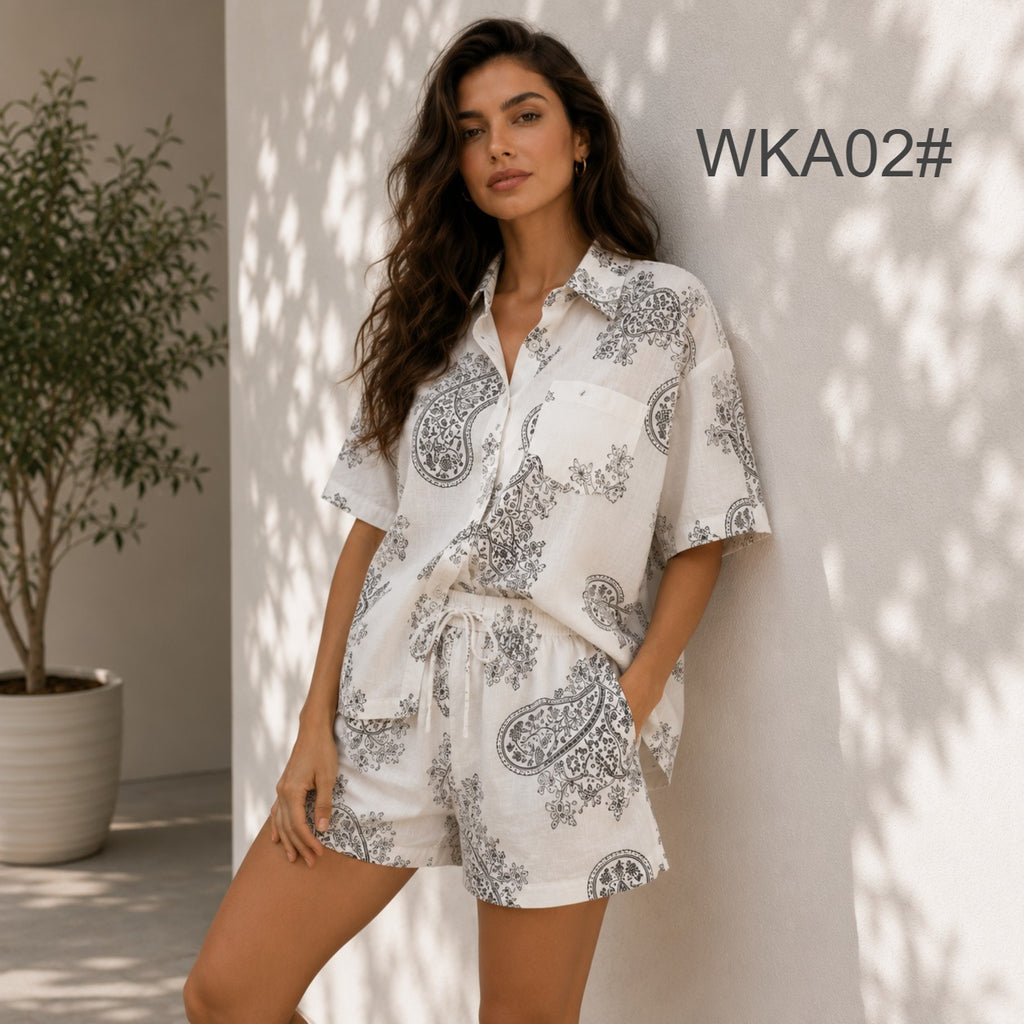 CONJUNTO DE DOS PIEZAS EN SHORT DISEÑO FLORES