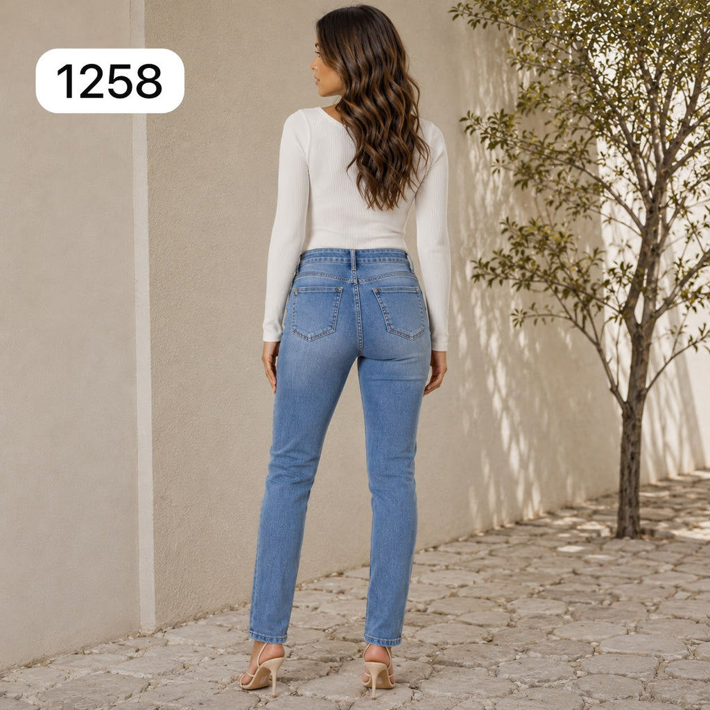 JEAN SKINNY AZUL CLARO BASICO