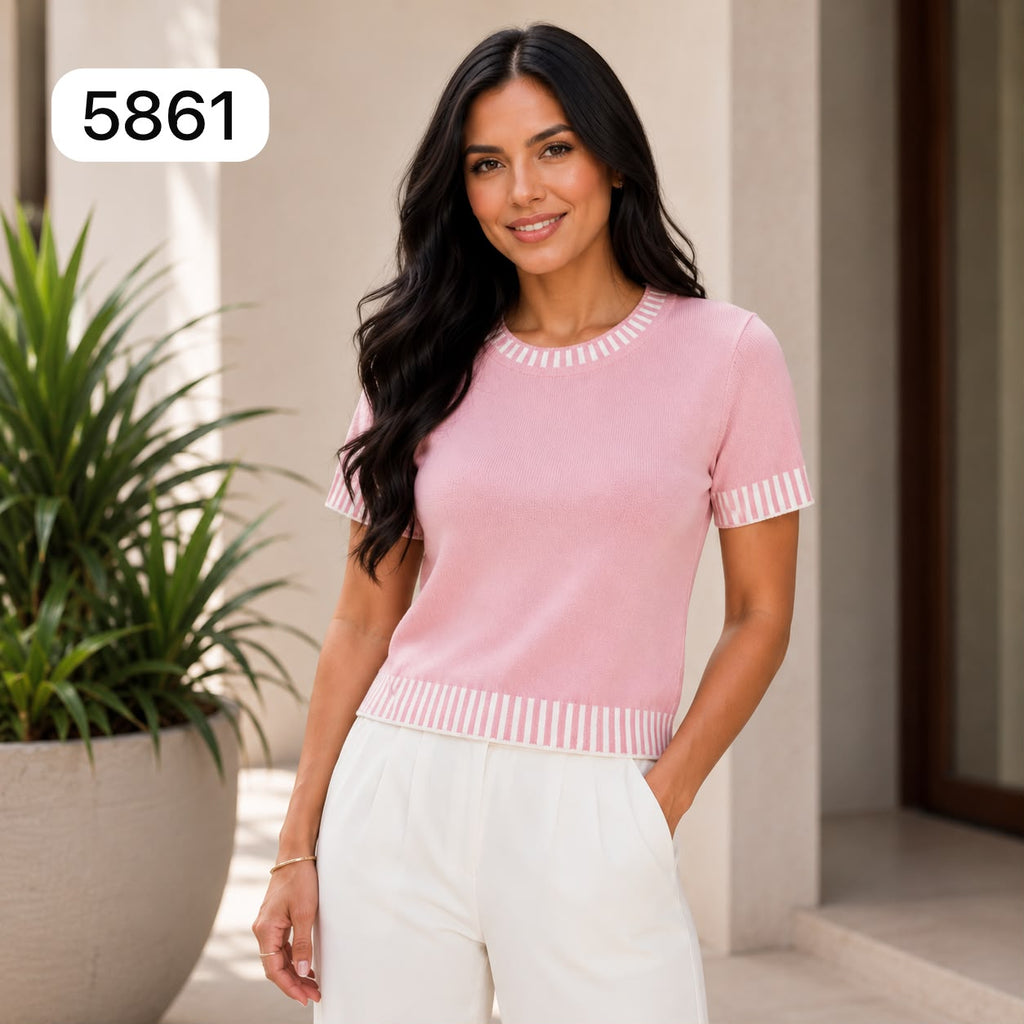 BLUSA EN HILO CON CUELLO REDONDO DE LINEAS