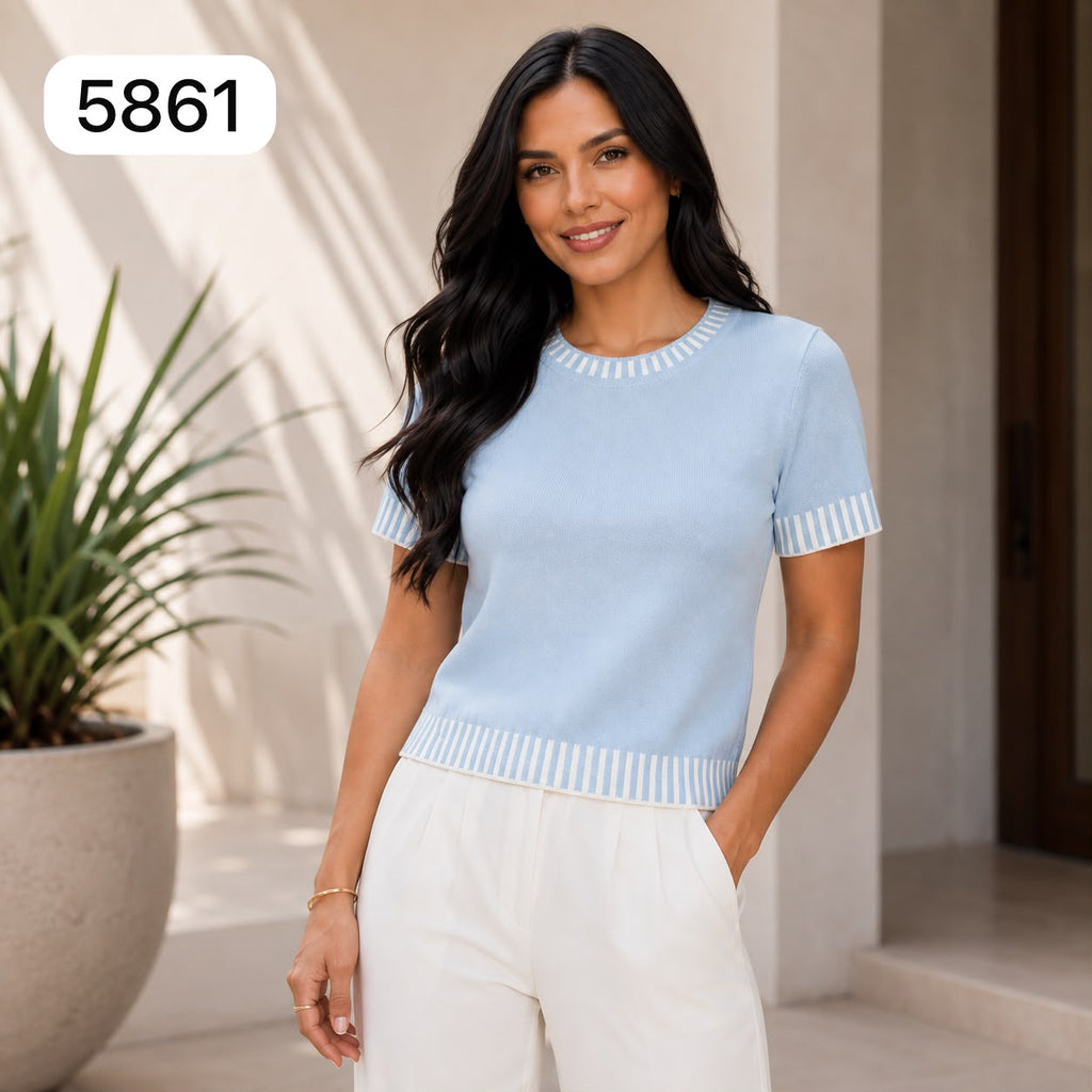 BLUSA EN HILO CON CUELLO REDONDO DE LINEAS