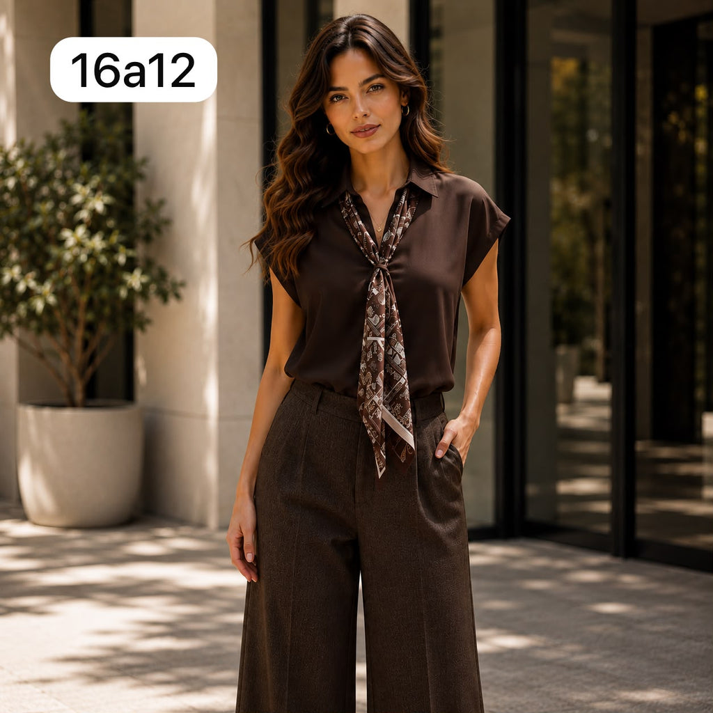 BLUSA DE SEDA CON CORBATA Y ESTAMPADO