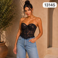 CORSET DE ENCAJE FLORAL CON VARILLAS Y COPAS
