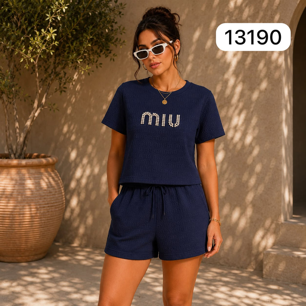 CONJUNTO MIU TEXTURIZADO CON PERLAS