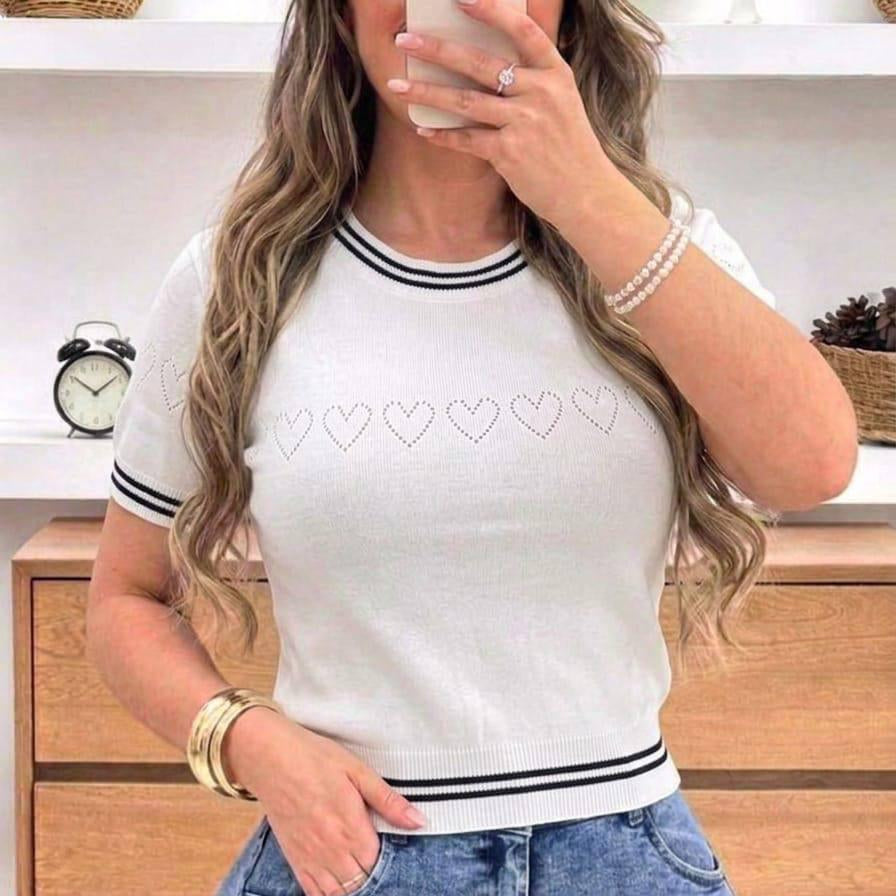 Blusa en hilo texturizada en corazones
