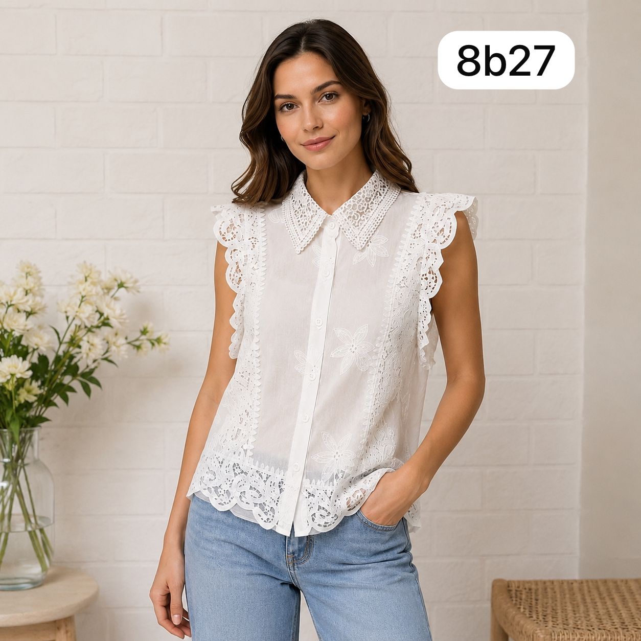 BLUSA ELEGANTE-DETALLES FLORALES-CUELLO CAMISERO-MANGA VOLANTE
