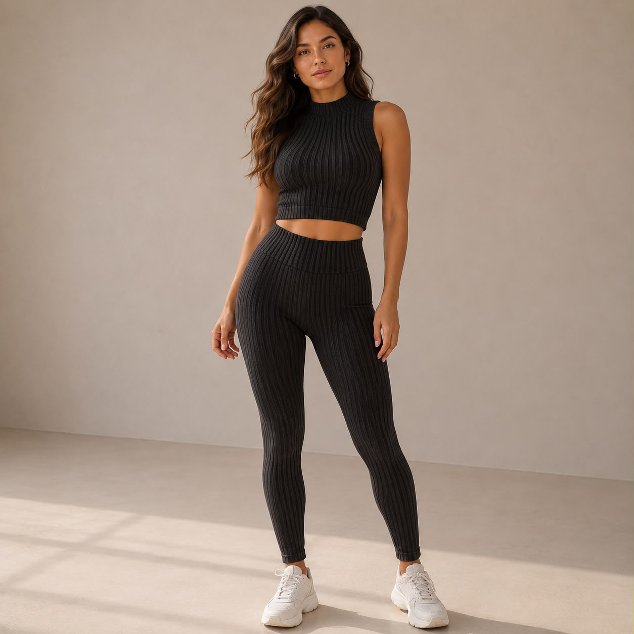 CONJUNTO DEPORTIVO DOS PIEZAS CUELLO BANDEJA